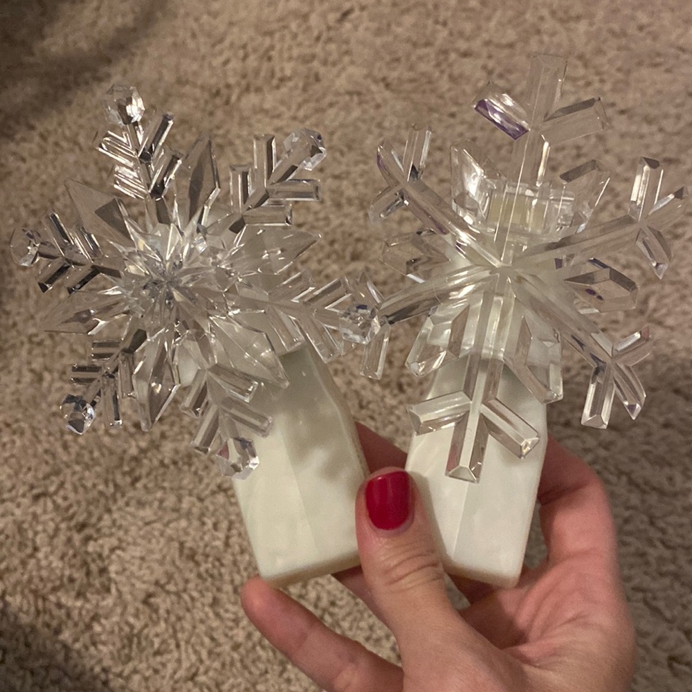 Bath and Body Works Snowflake Wallflowers